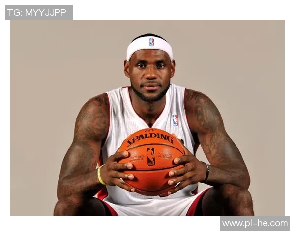 詹姆斯与姚明的篮球传奇交汇点:跨越文化与时代的友谊与竞争